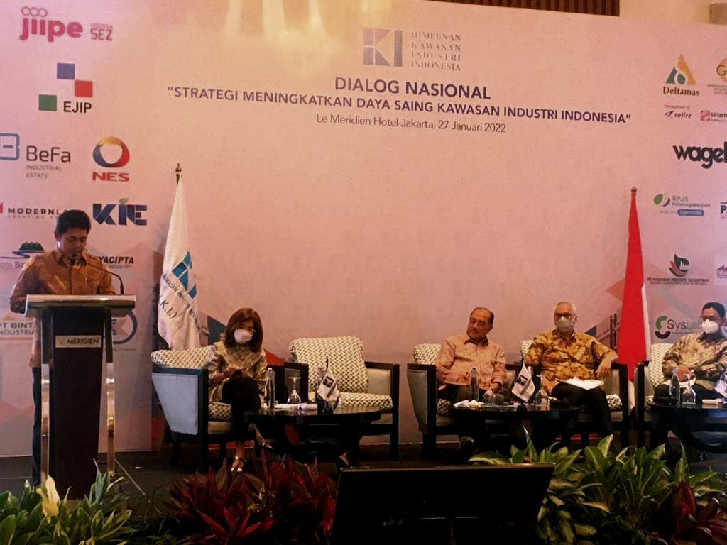 Dialog Nasional “Strategi Meningkatkan Daya Saing Kawasan Industri Indonesia”