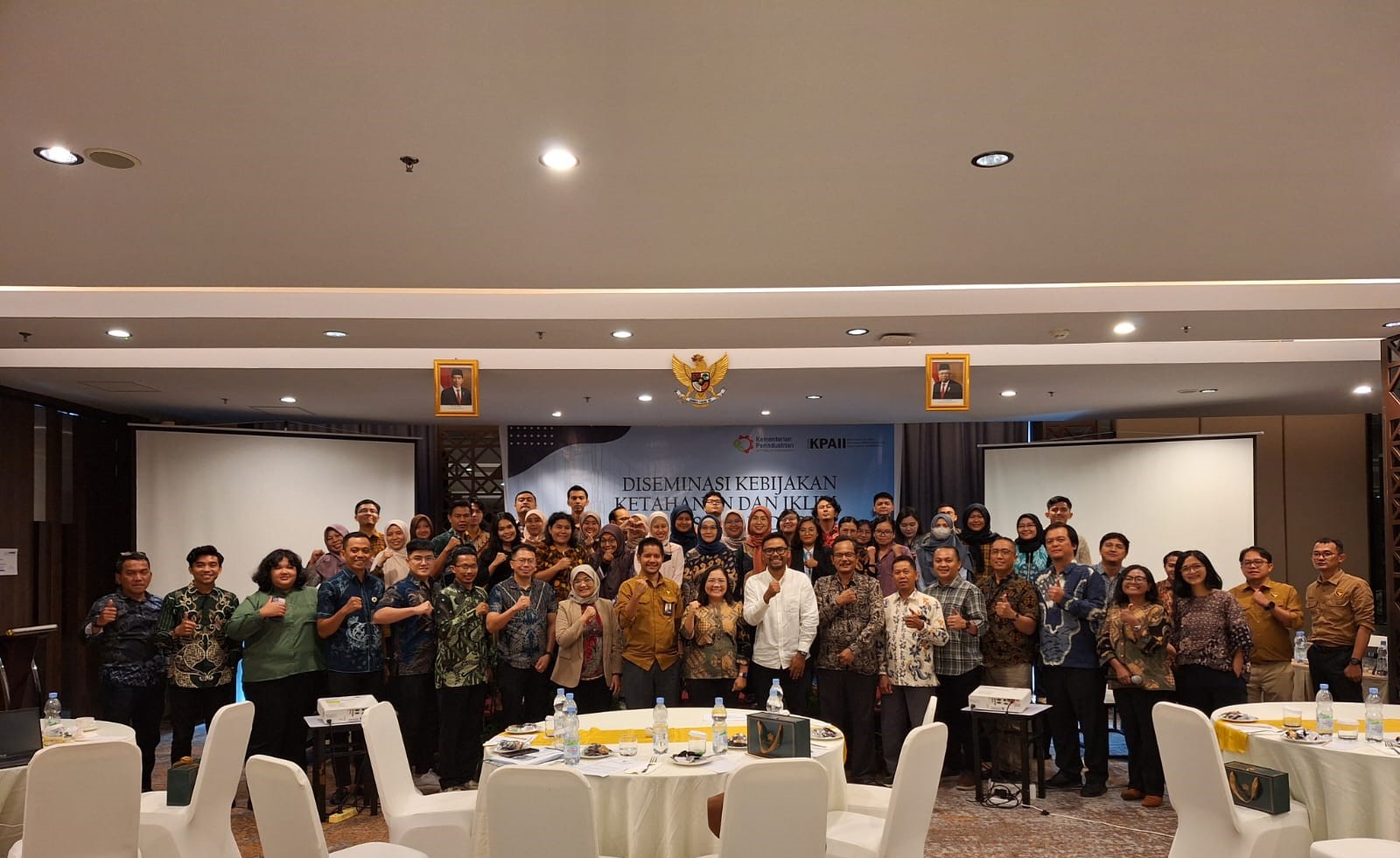 Diskusi dan Coaching Clinic pada Diseminasi Kebijakan Ketahanan dan Iklim Usaha di Batam